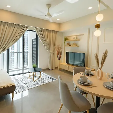 Elegant 1Br In Ooak Suites, Mont Kiara Kl - Walk To Malls & Dining